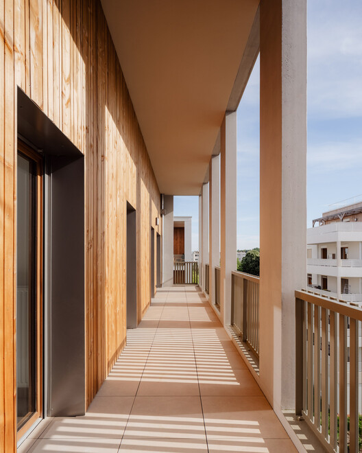 Racine Carrée Social Housing / rue royale architectes Racine Carrée Social Housing / rue royale architectes - Image 4 of 27
