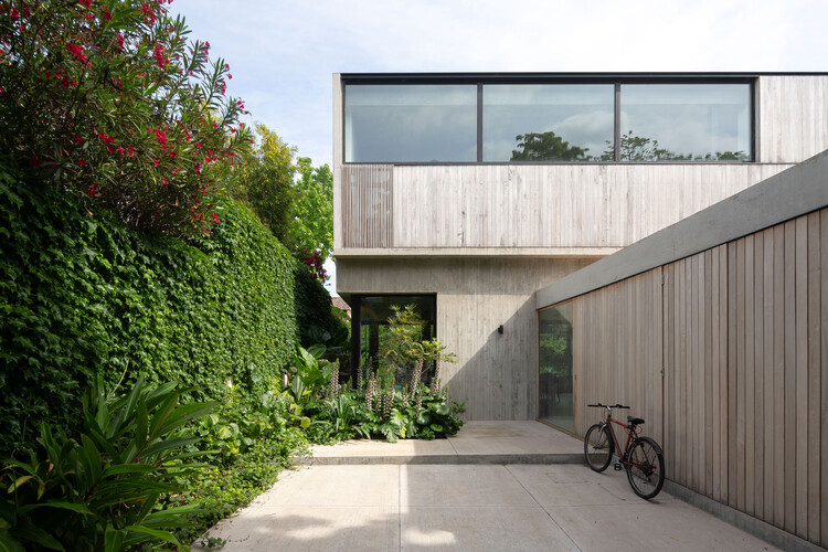 Casa Libertad / Clusellas Ades