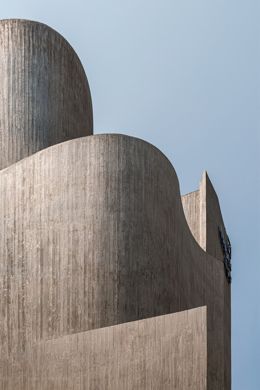 Edificio de uso mixto Urban Egg / U.GA Architects Edificio de uso mixto Urban Egg / U.GA Architects - Imagen 9 de 27