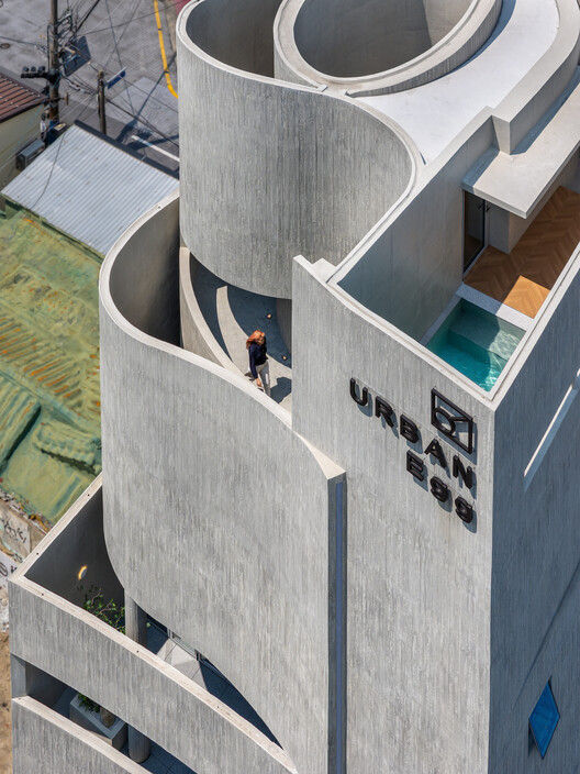 Edificio de uso mixto Urban Egg / U.GA Architects Edificio de uso mixto Urban Egg / U.GA Architects - Imagen 3 de 27