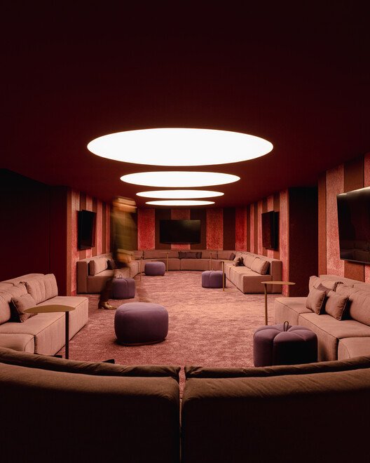 Arena del Conocimiento / SENAC São Paulo + Estudio Guto Requena - Fotografía de Interiores, Salón, Iluminación
