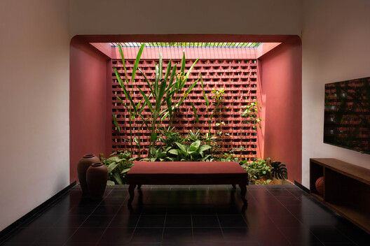 Pamoja House / Project 51 A (h) Pamoja House / Project 51 A (h) - Image 4 of 19