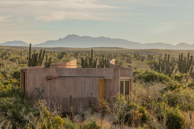 Nereidas Evi / Stüdyo Yazı Tipi - Dış Mekan Fotoğrafçılığı