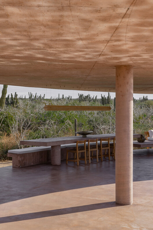 Nereidas Homes / Studio Font Nereidas Homes / Studio Font - Interior Photography, Concrete, Column