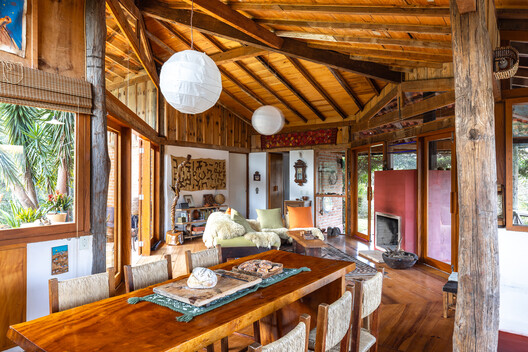 Ponta Fina House - Aiuruoca / Gil Mello Arquitetura - Interior Photography, Wood, Beam, Chair