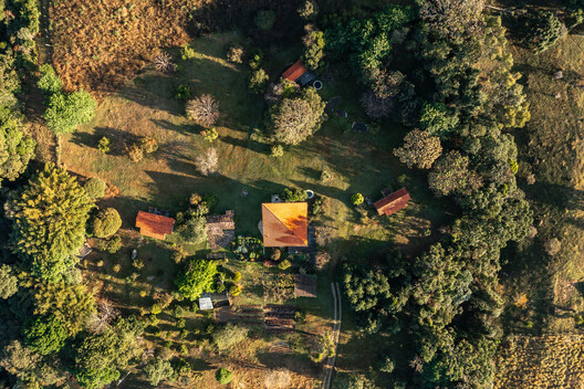Ponta Fina House - Aiuruoca / Gil Mello Arquitetura - Image 7 of 32