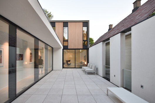Curtain House / Johnsen Schmaling Architects Curtain House / Johnsen Schmaling Architects - Exterior Photography, Facade, Door