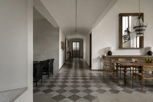 Ochre Residence / Thought Parallels Ochre Residence / Thought Parallels - Interior Photography, Chair