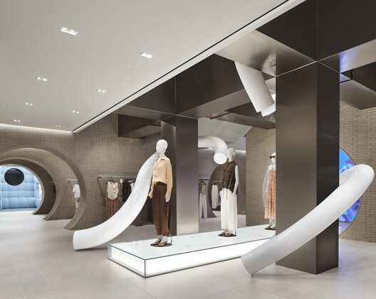 Urban Revivo Sanlitun Flagship Store / MVRDV - Interior Photography