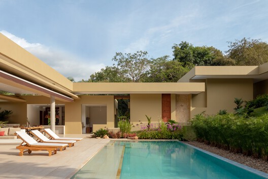 Threshold House / David Macias Threshold House / David Macias - Exterior Photography, Garden, Courtyard, Patio