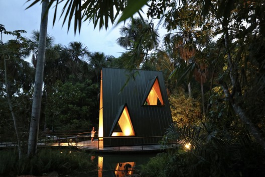 Light of Amazonia Chapel / Rogoski Arquitetura Light of Amazonia Chapel / Rogoski Arquitetura - Image 16 of 23