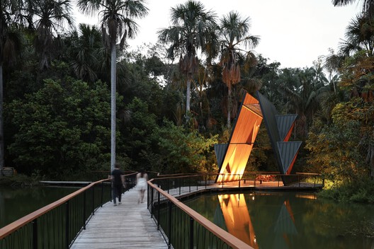 Light of Amazonia Chapel / Rogoski Arquitetura Light of Amazonia Chapel / Rogoski Arquitetura - Image 17 of 23