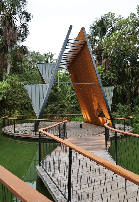 Light of Amazonia Chapel / Rogoski Arquitetura Light of Amazonia Chapel / Rogoski Arquitetura - Image 2 of 23