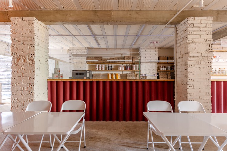 Cença Pizza Bar / IN arq+design - More Images