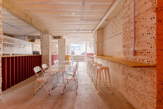 Cença Pizza Bar / IN arq+design Cença Pizza Bar / IN arq+design - Interior Photography, Dining room, Wood, Brick