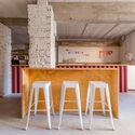 Cença Pizza Bar / IN arq+design - Interior Photography, Interior Design, Kitchen, Beam, Chair