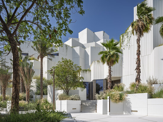 Natural History Museum Abu Dhabi / Mecanoo Natural History Museum Abu Dhabi / Mecanoo - Image 2 of 32