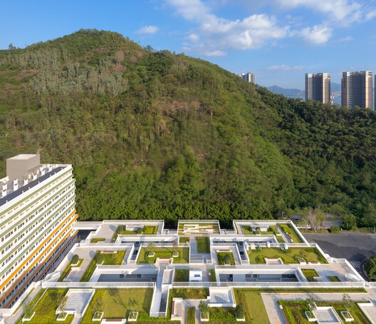 The Nanshan Affiliated School of Beijing Normal University / Z&Z STUDIO - Exterior Photography