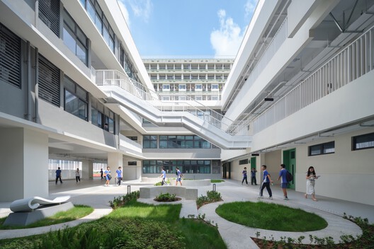 The Nanshan Affiliated School of Beijing Normal University / Z&Z STUDIO - Image 4 of 25