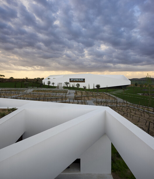 Neither Farm Nor Hotel: Why Agritourism Needs Its Own Architectural Typology Neither Farm Nor Hotel: Why Agritourism Needs Its Own Architectural Typology - Image 71 of 77