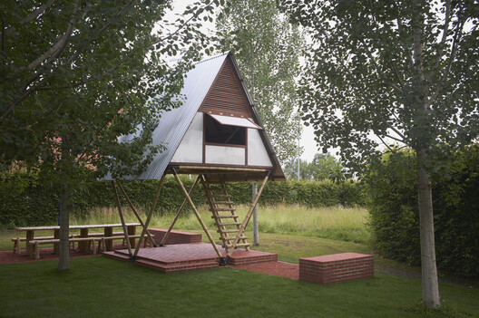 When Mobility Becomes the Ground: Architecture, Adaptation, and the Search for Continuity When Mobility Becomes the Ground: Architecture, Adaptation, and the Search for Continuity - Image 7 of 10
