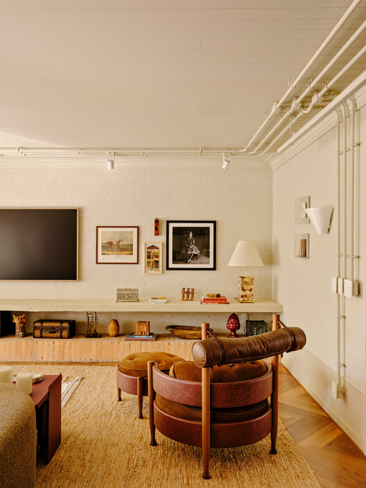 Cinco House / Memola Estúdio Cinco House / Memola Estúdio - Interior Photography, Living Room, Wood, Lighting