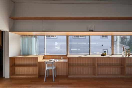 Casa elevada del suelo / nanometer architecture - Fotografía interior, Cocina, Madera, Iluminación, Vidrio
