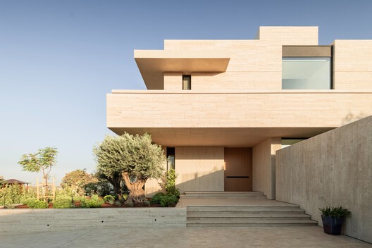 JA House / Ayoub Architects JA House / Ayoub Architects - Exterior Photography, Concrete