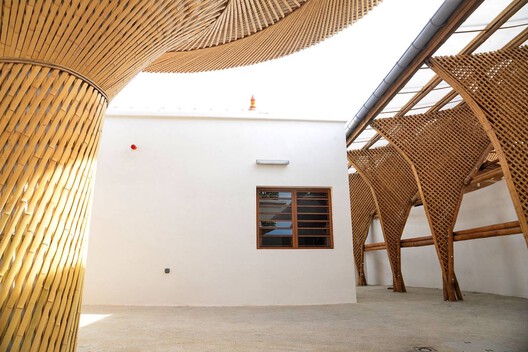 Mami Dan Temple of Toligbé Cultural Center / Maison Bignon Sossou - Interior Photography, Wood