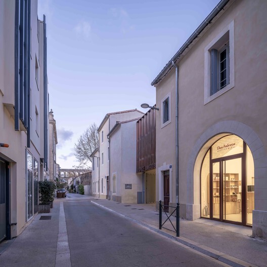 Espace Ambroise Croizat / TAUTEM Architecture Espace Ambroise Croizat / TAUTEM Architecture - Exterior Photography, Facade, Door, Concrete