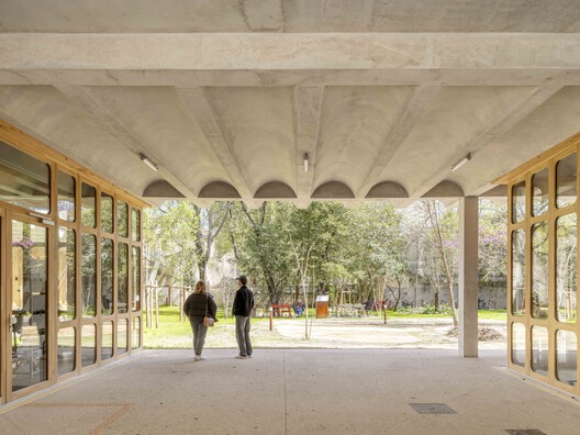 Espace Ambroise Croizat / TAUTEM Architecture Espace Ambroise Croizat / TAUTEM Architecture - Interior Photography, Wood, Column, Concrete