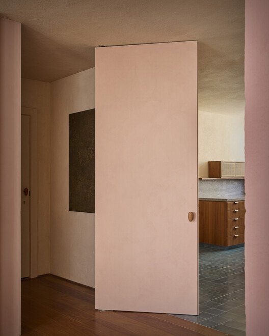 Colors Apartment / Lucas Jimeno Dualde - Interior Photography, Wood, Door