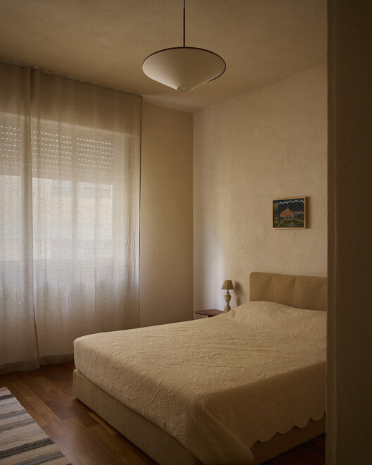 Colors Apartment / Lucas Jimeno Dualde - Interior Photography, Bedroom, Wood, Lighting, Bed