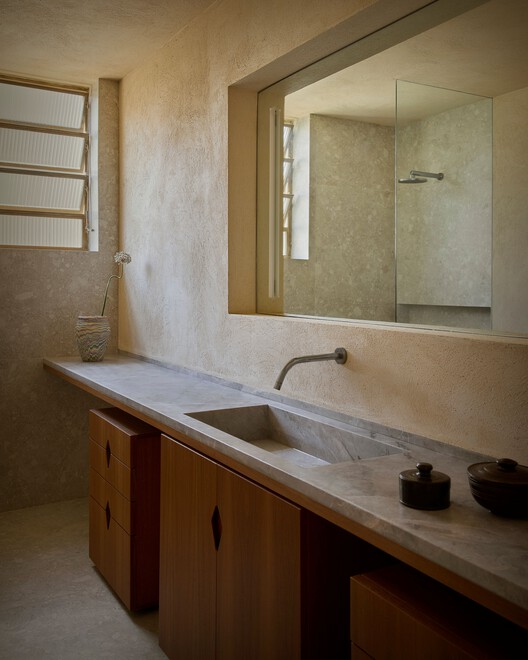 Colors Apartment / Lucas Jimeno Dualde - Interior Photography, Bathroom, Wood, Sink, Countertop, Concrete