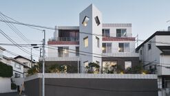 Apartment in Uehara / ULTRA STUDIO