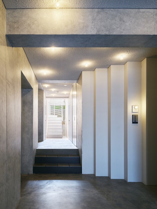 Apartment in Uehara / ULTRA STUDIO Apartment in Uehara / ULTRA STUDIO - Image 9 of 37