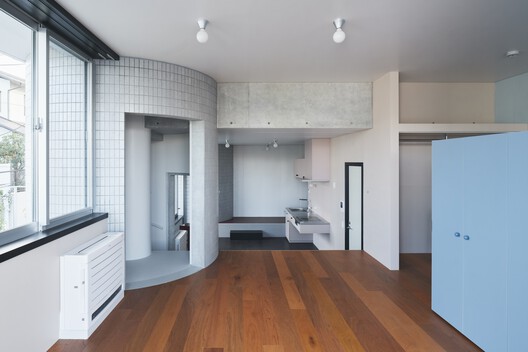 Apartment in Uehara / ULTRA STUDIO Apartment in Uehara / ULTRA STUDIO - Interior Photography, Kitchen, Lighting, Glass