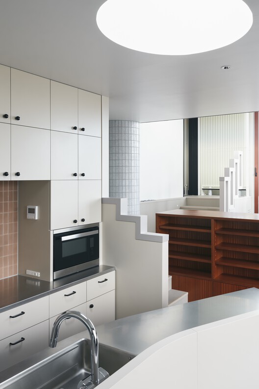 Apartment in Uehara / ULTRA STUDIO Apartment in Uehara / ULTRA STUDIO - Interior Photography, Kitchen, Lighting, Countertop, Glass, Chair
