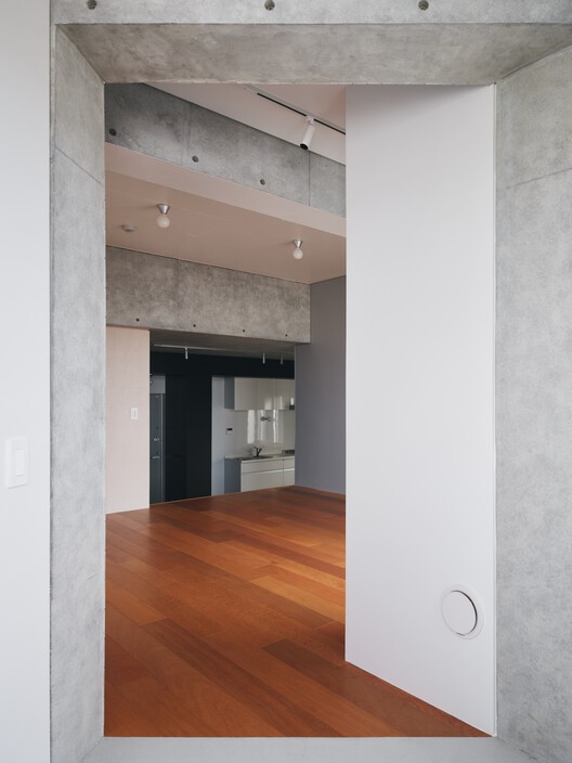 Apartment in Uehara / ULTRA STUDIO Apartment in Uehara / ULTRA STUDIO - Image 22 of 37