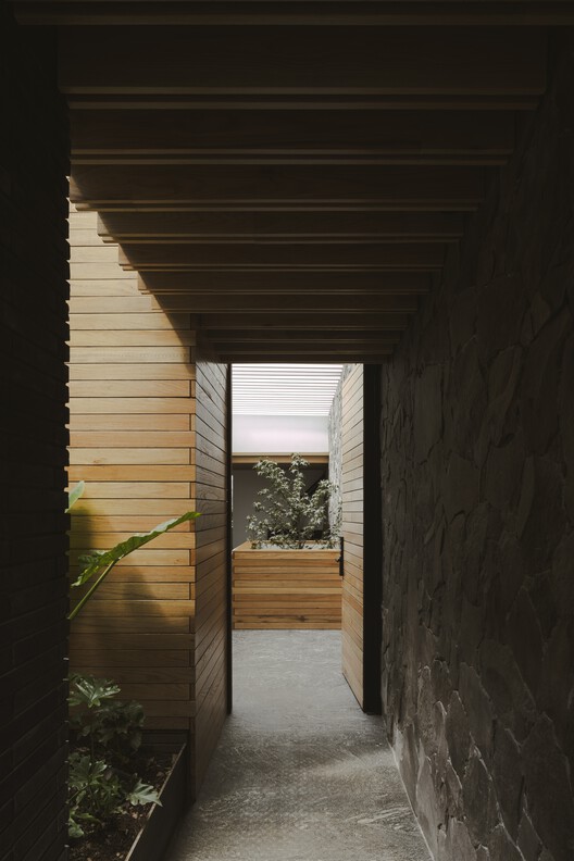 Casa Para Ver La Peña / Tenter Studio Casa Para Ver La Peña / Tenter Studio - Image 9 of 30
