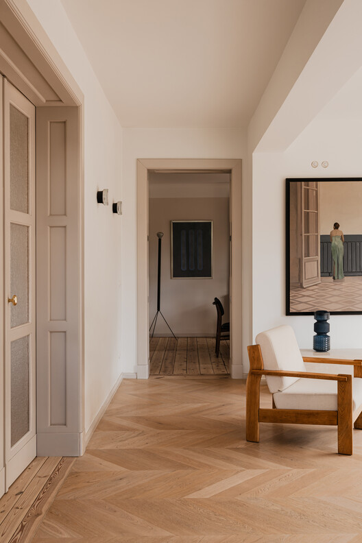 Modernist Harmony in a Historic Villa / LBWA - Interior Photography, Wood, Door