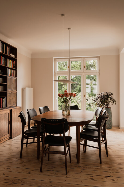 Modernist Harmony in a Historic Villa / LBWA Modernist Harmony in a Historic Villa / LBWA - Interior Photography, Dining room, Wood, Chair, Table, Lighting