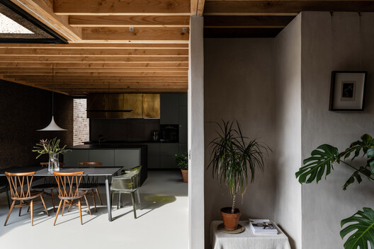 Cork House / Polysmiths - Interior Photography, Kitchen, Wood, Chair, Beam