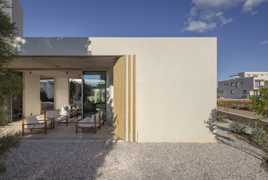 The Avlí Houses  / Ona i Ona Architecture and Design - Image 3 of 37