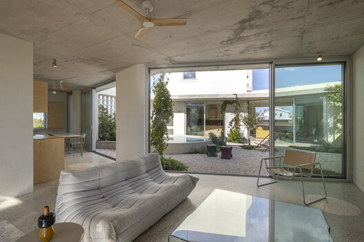 The Avlí Houses  / Ona i Ona Architecture and Design - Interior Photography, Living Room, Concrete
