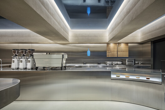 Blue Bottle Coffee Harajuku Cafe / TEKI Design - Image 7 of 22