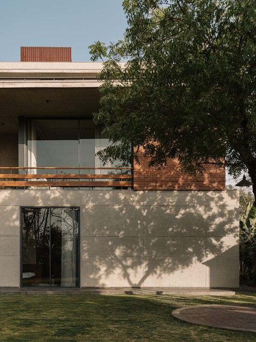 The House of Green Court / andblack design studio - Exterior Photography