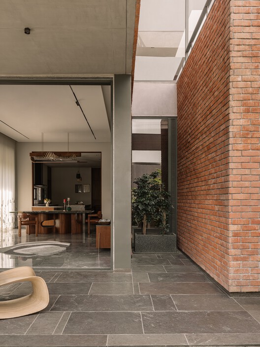 The House of Green Court / andblack design studio - Interior Photography