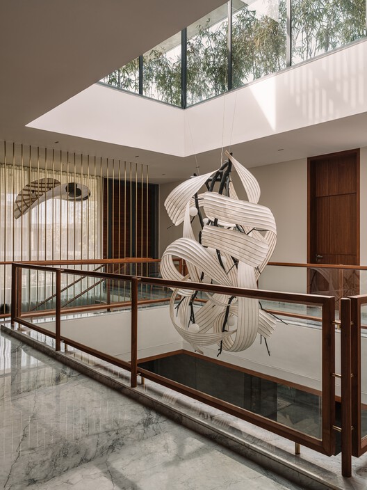 The House of Green Court / andblack design studio - Image 22 of 38