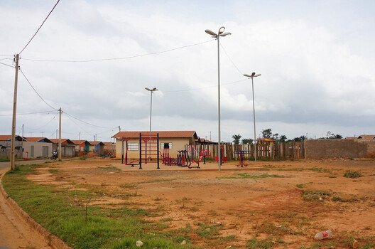 Responding to Displacement: Architectural Strategies Across Latin America - Image 10 of 21